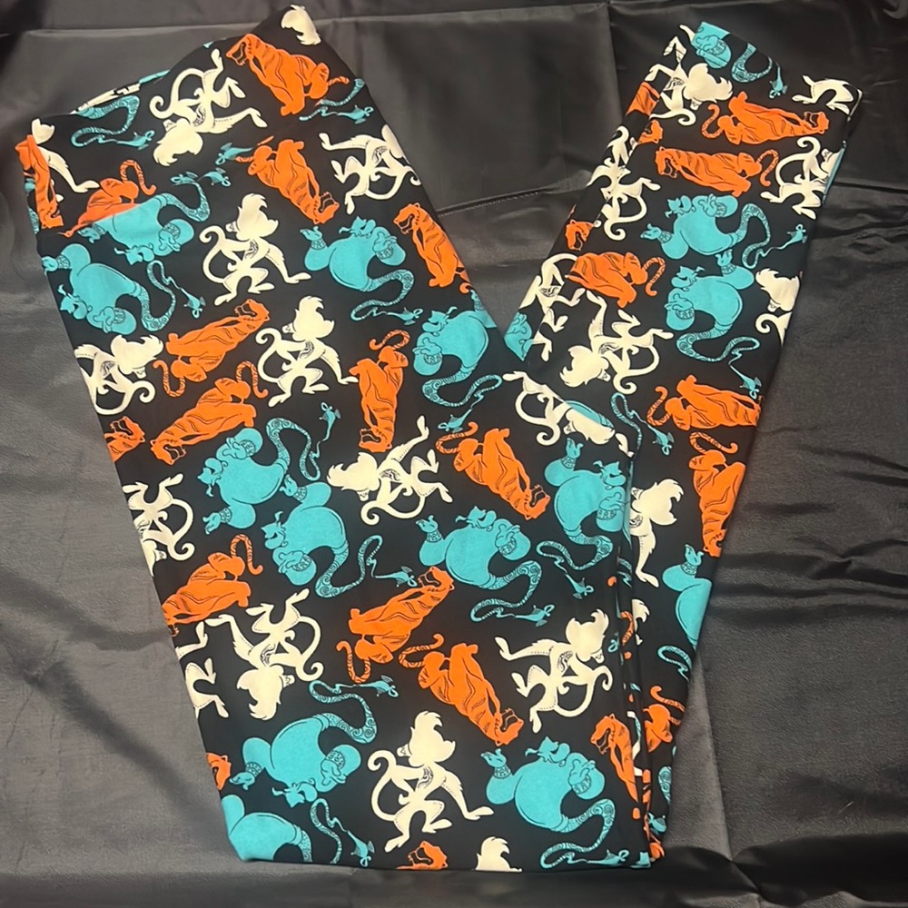 Disney Aladdin Lularoe Leggings Tall & Curvy